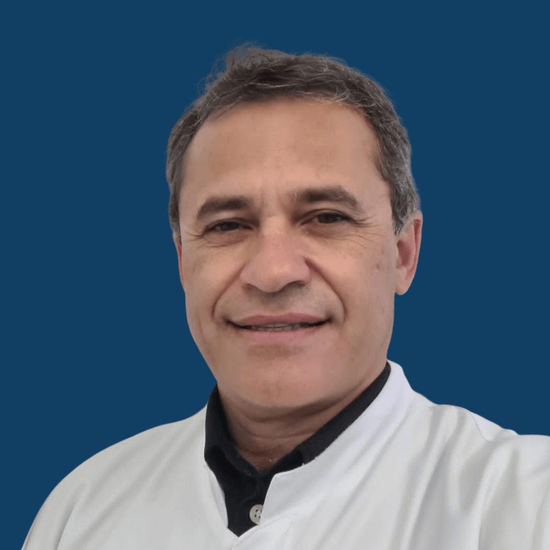 Dr. Marcio H. Durval